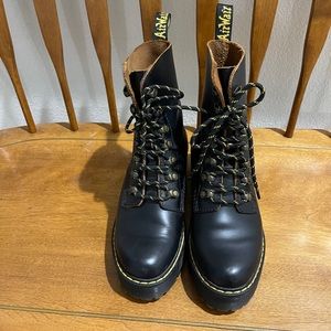 COPY - COPY - Dr. Martens Mint condition LEONA WOMEN'S VINTAGE
SMOOTH LEATHER H…